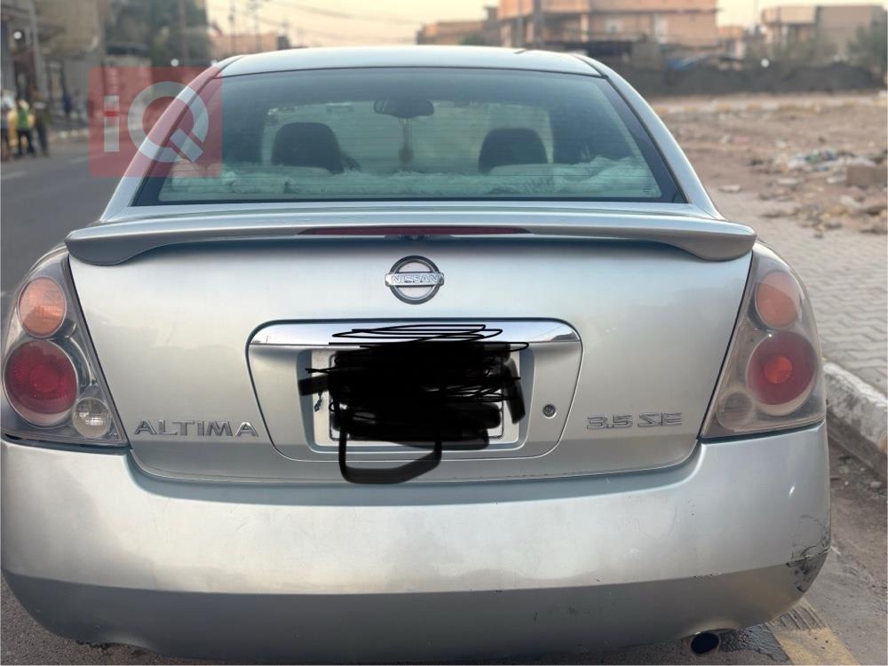 Nissan Altima